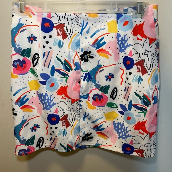 SheIn sold out floral abstract statement skirt - Picture 2 of 2